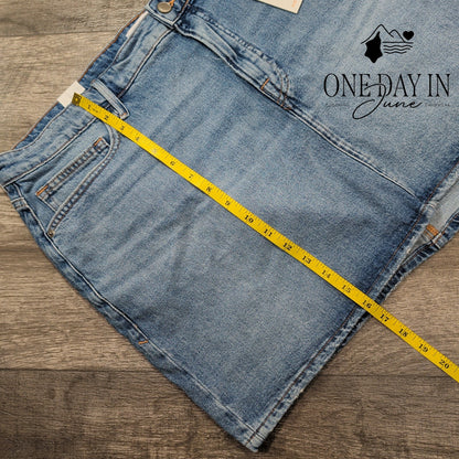 Good American Good 90s Denim Mini Skirt Indigo819 Raw Hem NWT Size 15