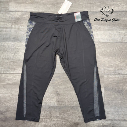 Atmosphere Tight Fit Crop Workout Leggings Black Camo Mesh NWT Size 8