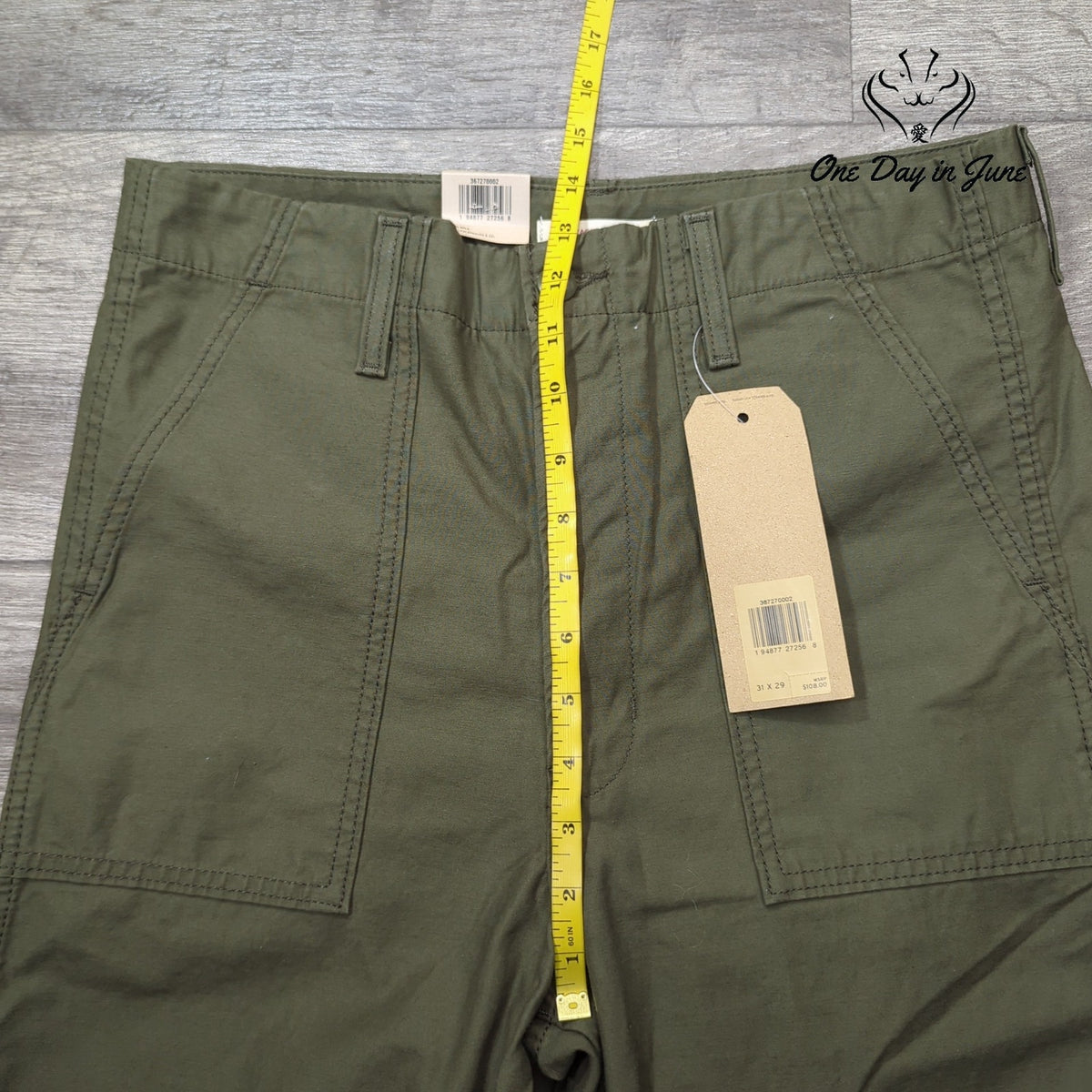 Levi's Ribcage Straight Utility Pants Olive Green High Rise NWT Size 31X29