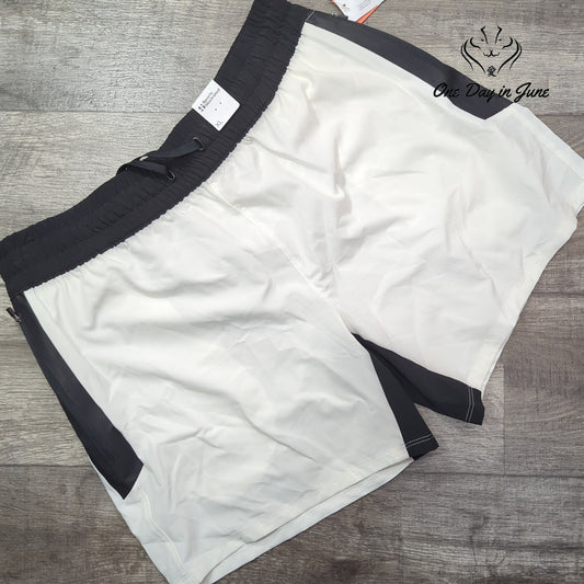 Sports Illustrated Drawstring Shorts Size XL