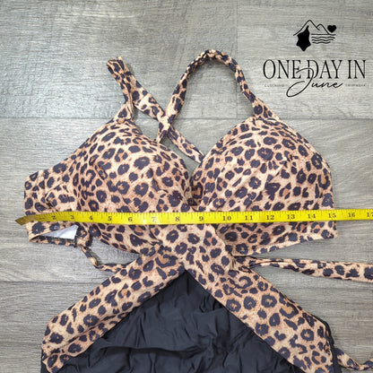 Aleumdr Cross Front Tie Back One Piece Swimsuit Size L