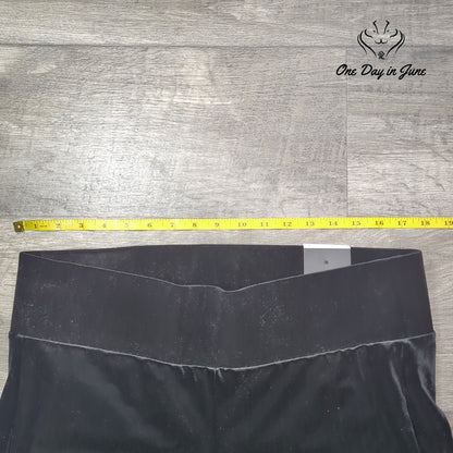 Torrid Velvet Pixie Skinny Pants Black Pull On NWT Size 1X