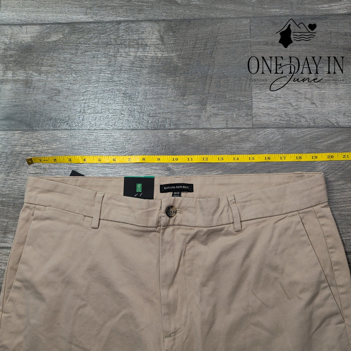 Banana Republic Chino Pants Tan Khaki Flat Front NWT Size 38X30