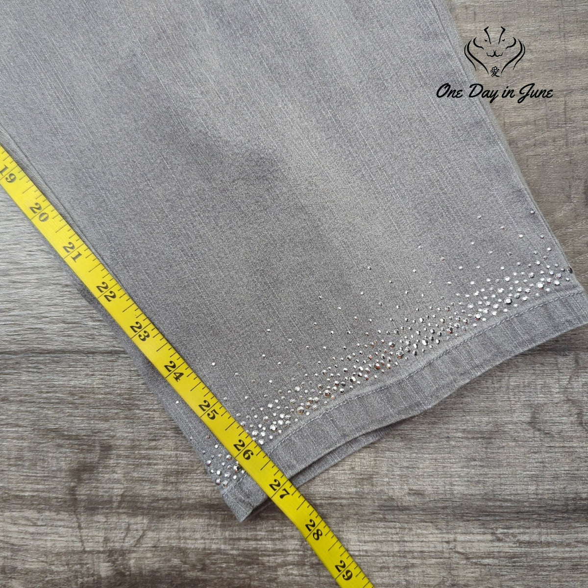Ruby Rd. Silver Belles Pull On Ankle Jeans Graphite Gray Rhinestone NWT Size 24W