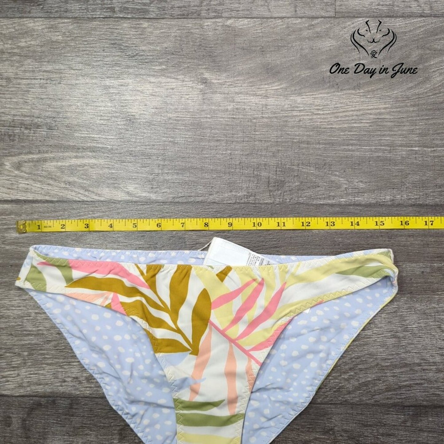 Billabong Tropic Jungle Low Rise Reversible Bikini Bottom Size L