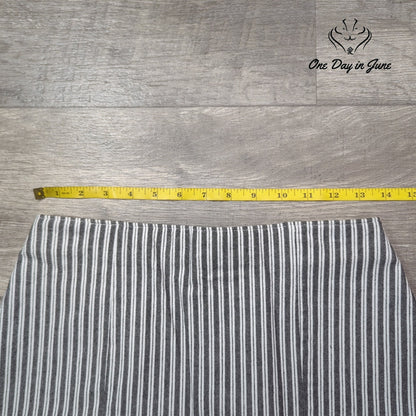 Hollister Ultra High Rise Mini Skirt Size S