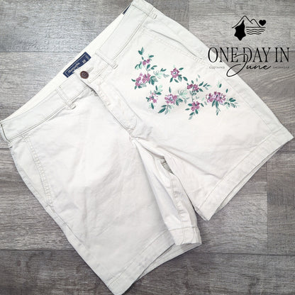 Abercrombie & Fitch 7" Inseam Embroidered Shorts Size 28 (6)