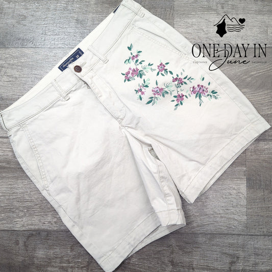 Abercrombie & Fitch 7" Inseam Embroidered Shorts Size 28 (6)