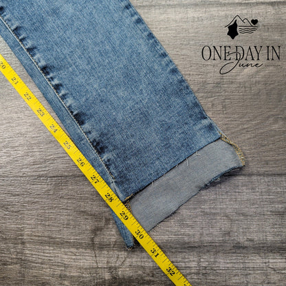 AG Adriano Goldschmied The Sophia High Rise Skinny Jeans NWT Size 4 (27)