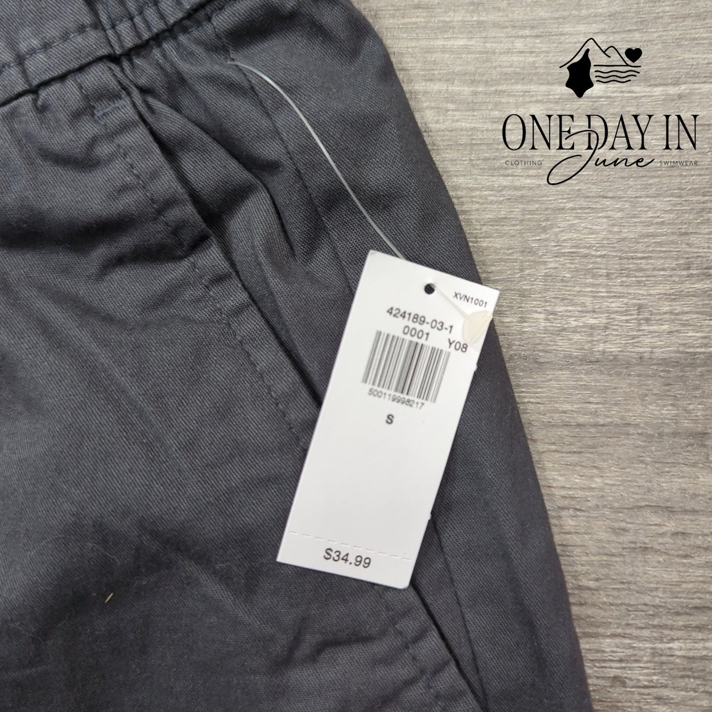 Old Navy Drawstring 7" Shorts Size S