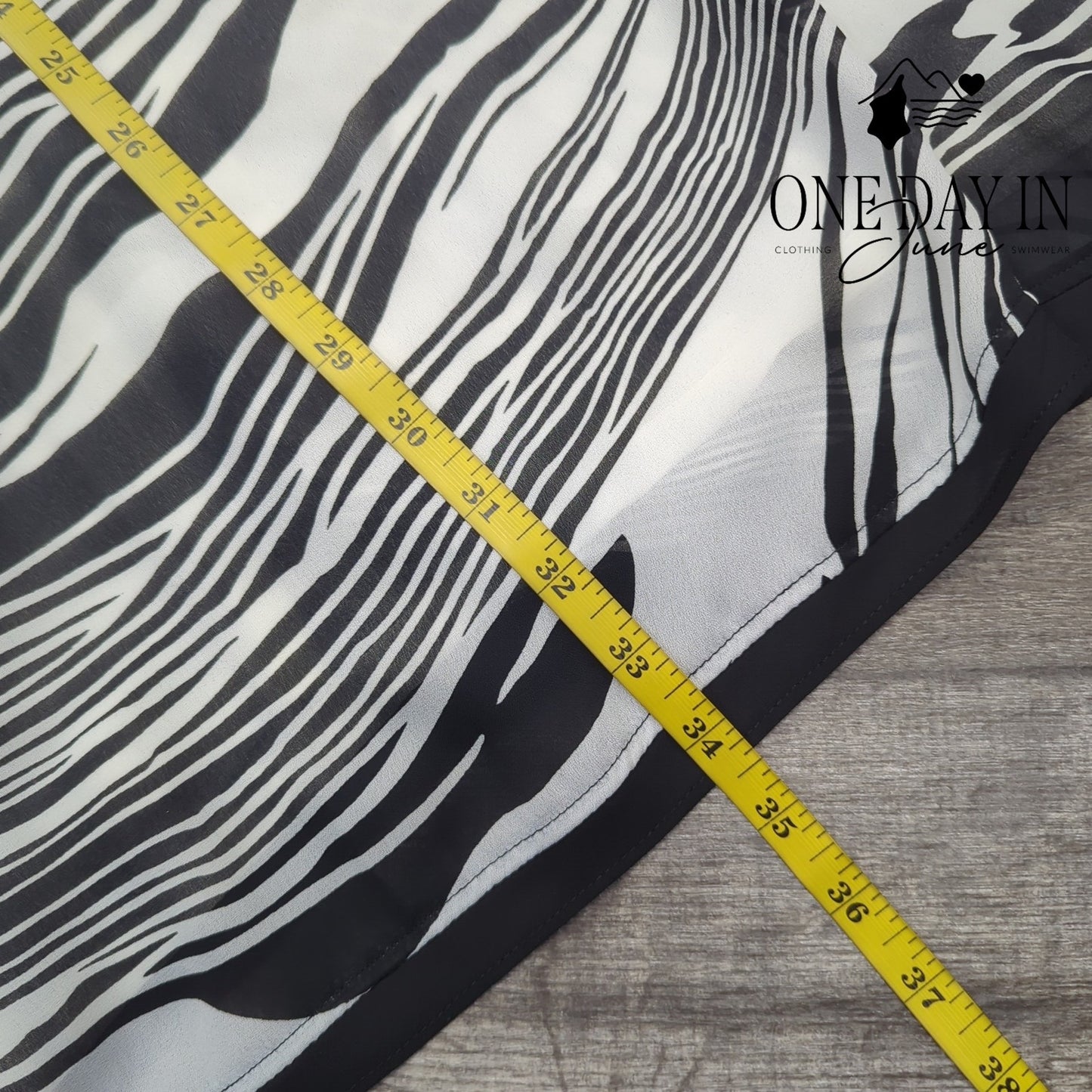 harve' benard Zebra Layered Maxi Skirt Size 12