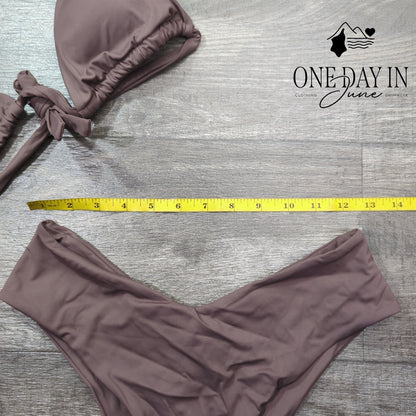 Aleumdr Adjustable Halter Bikini Swimsuit Size M