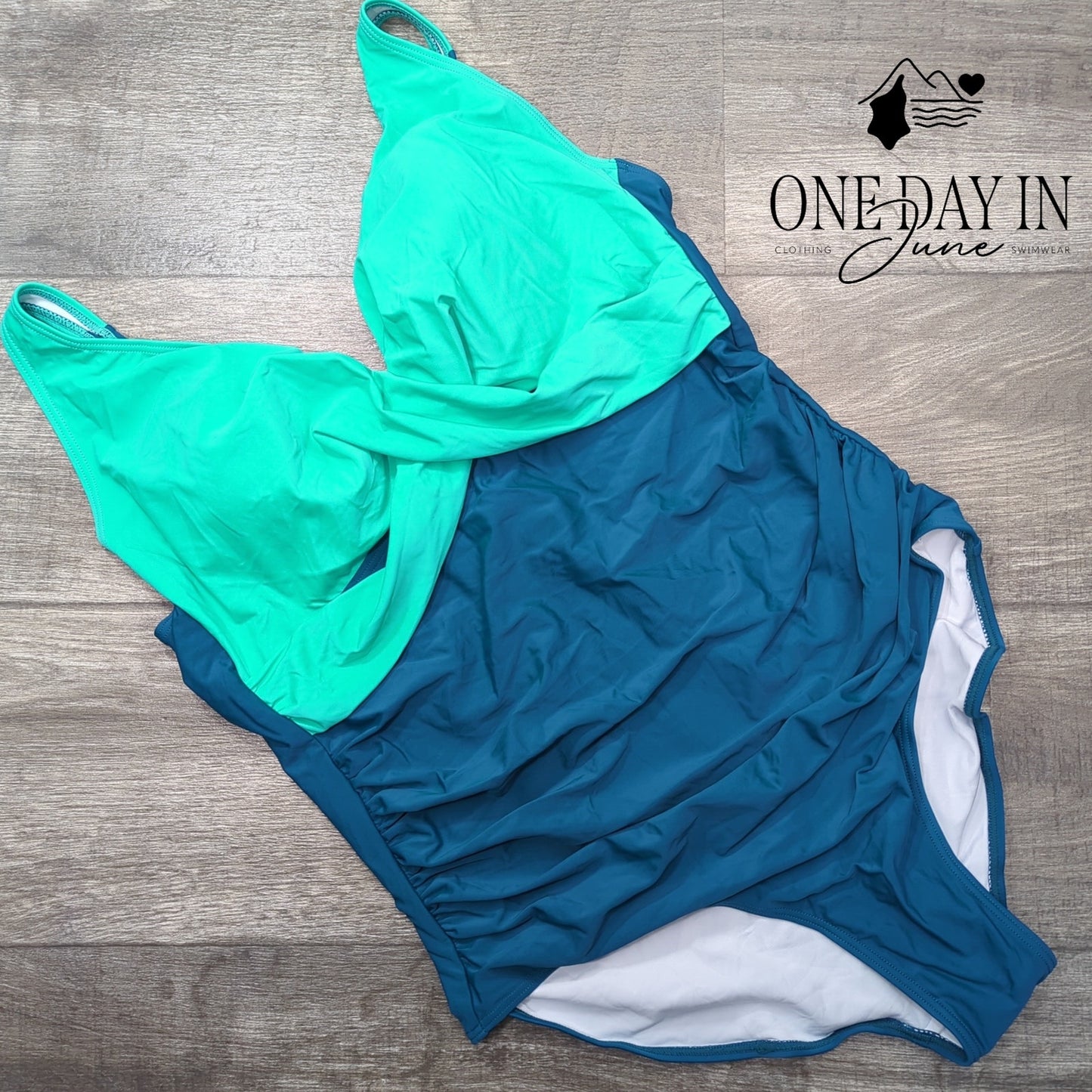 Eomenie Cross Front Tie Back One Piece Swimsuit Size 2XL