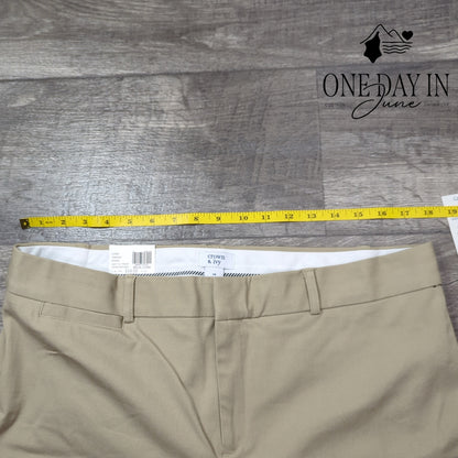 Crown & Ivy Cary Flat Front Pants Size 14 Short
