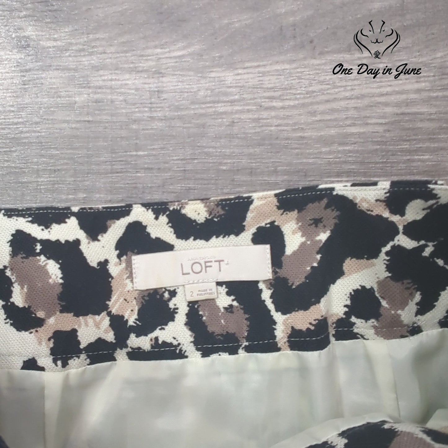 Loft Mini Skirt Size 2