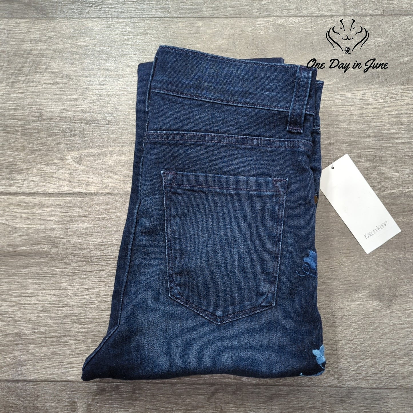 Karen Kane Embroidered Ankle Jeans Size 6