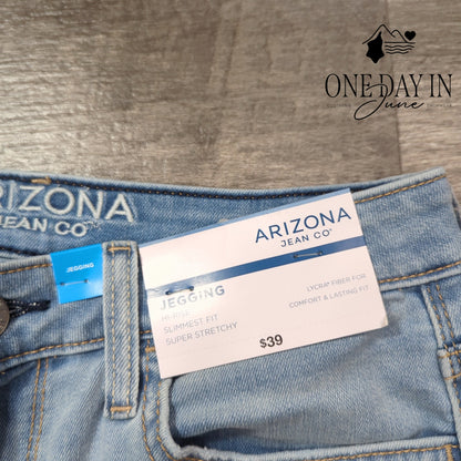Arizona Jean Co. Juniors High Rise Jegging Jeans Size 9 Long