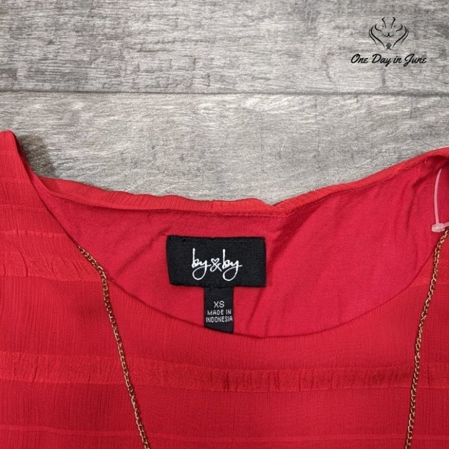 ByxBy Short Sleeve Cold Shoulder Top Size XS