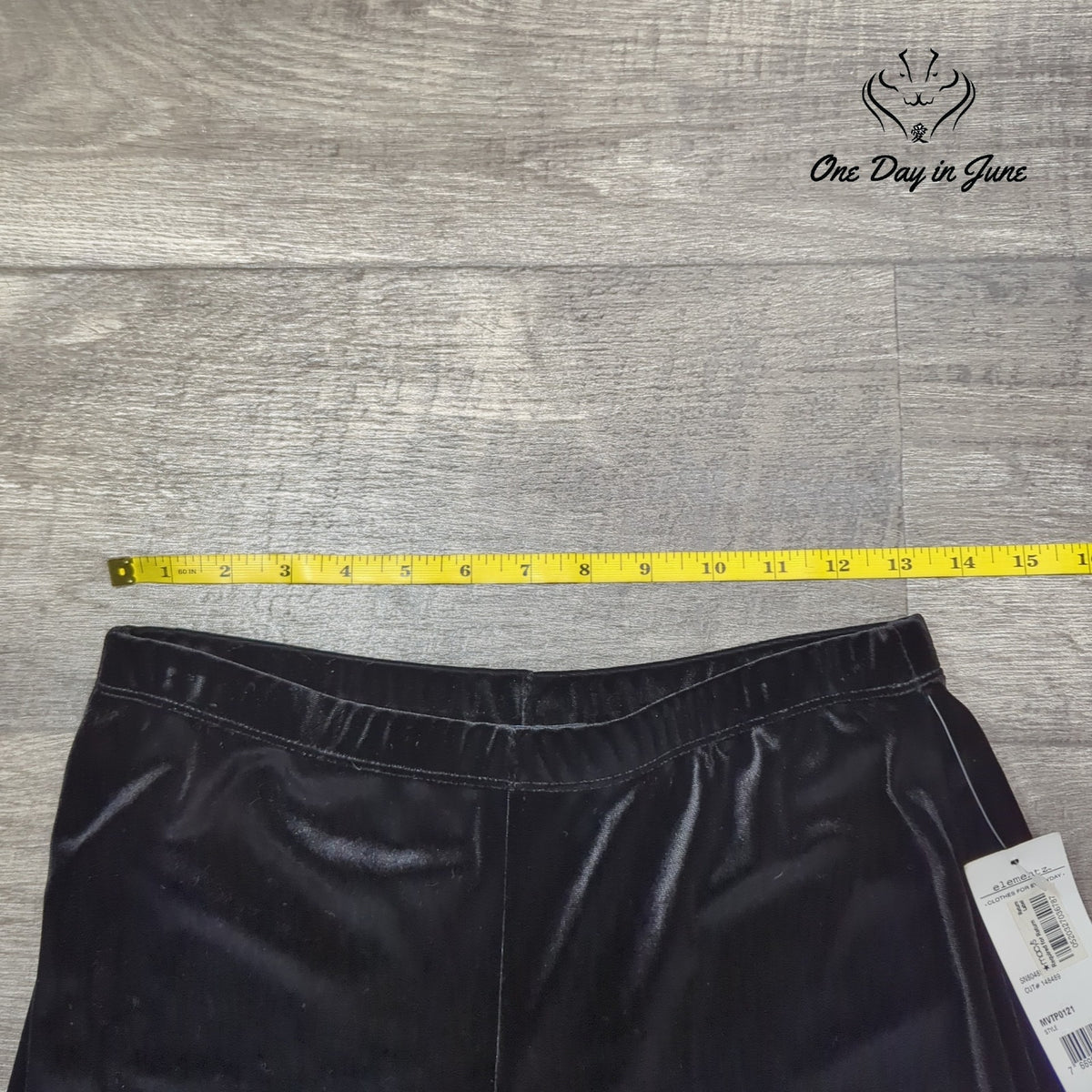 Elementz Black Velvet Velour Pull On Wide Leg Pants NWT Size M