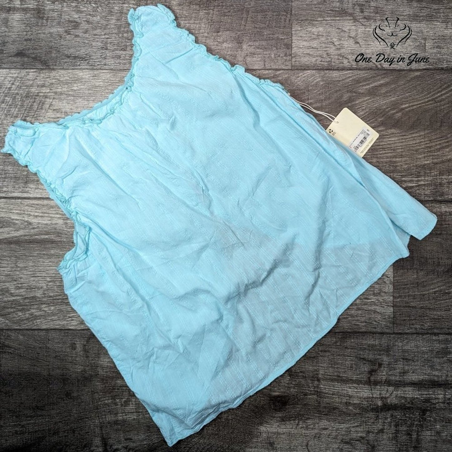 A.n.a Ruffle Edge Tank Top Size XL