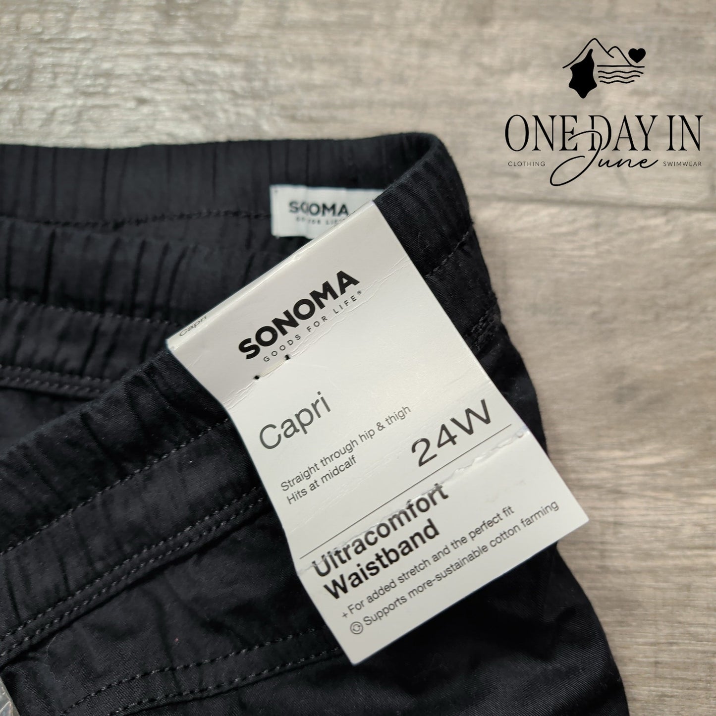 Sonoma Plus Size Pull On Utility Capri Pants Size 24W