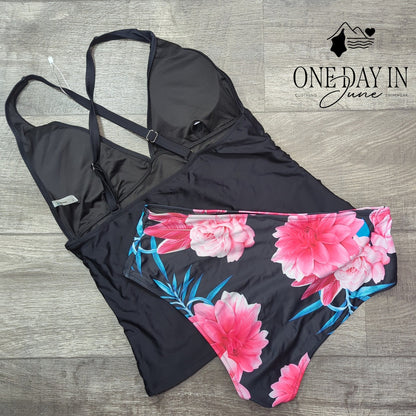 Beachsissi V Neck Tummy Control Tankini Swimsuit Black Floral NWT Size XL