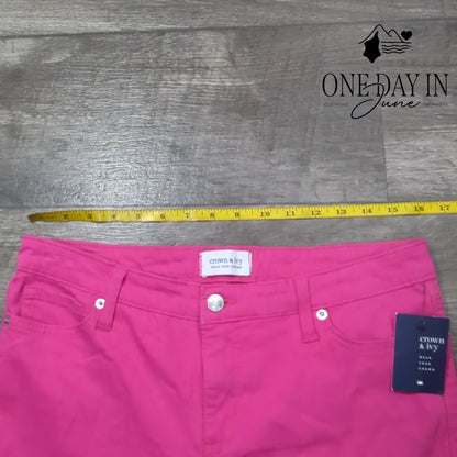 Crown & Ivy High Rise Skinny Crop Size 8