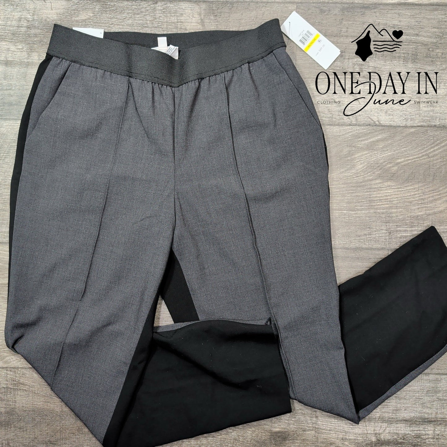 DKNY Slim Leg Ankle Length Pants Size M