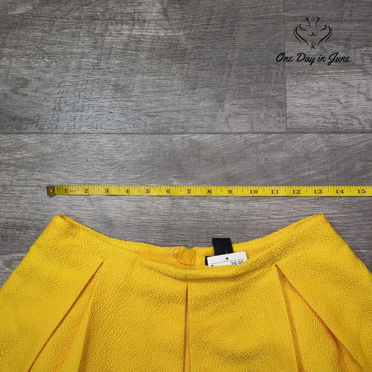 H&M Textured A Line Mini Skirt Yellow Fully Lined NWT Size 6
