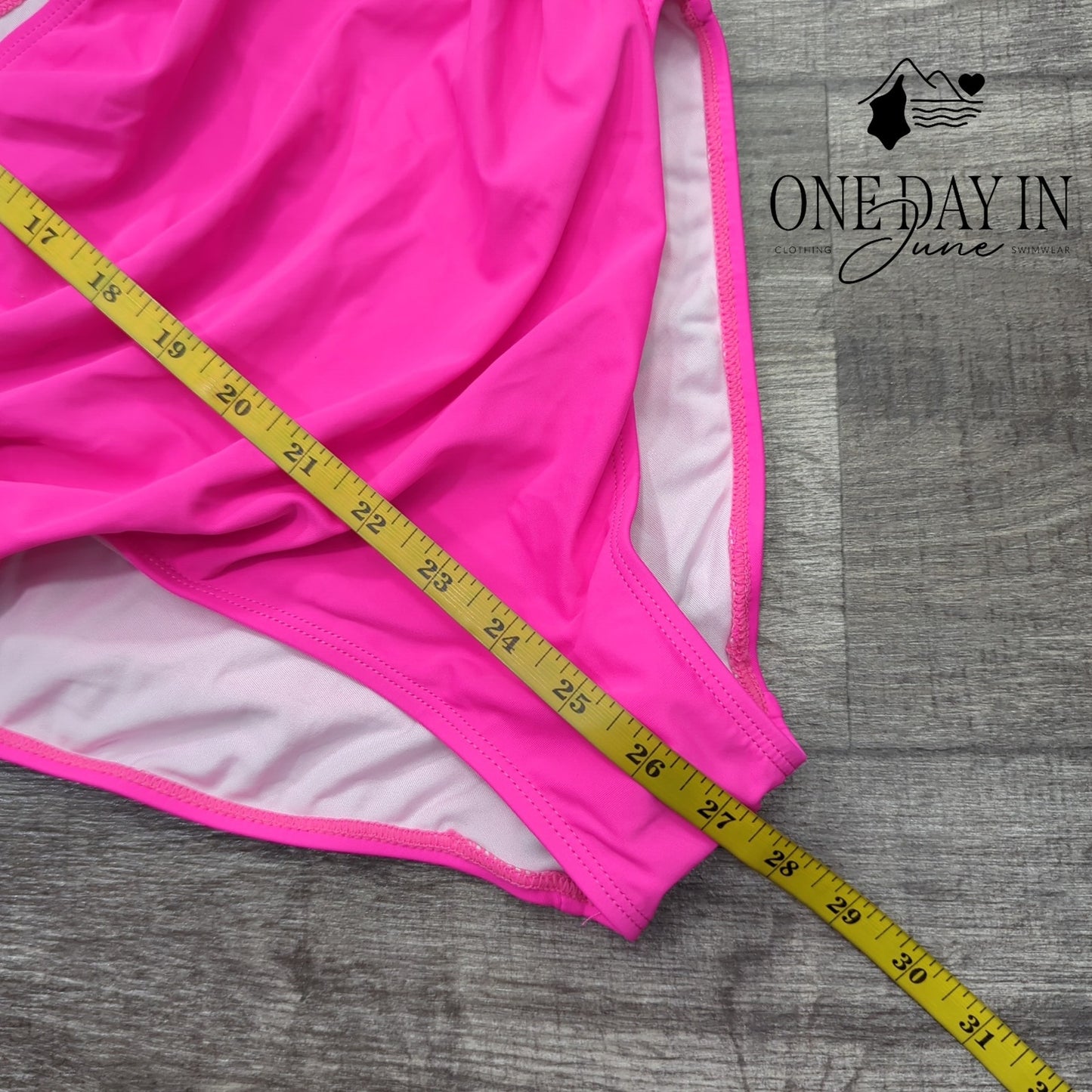 Eomenie Cross Front Cut Out One Piece Swimsuit Size S