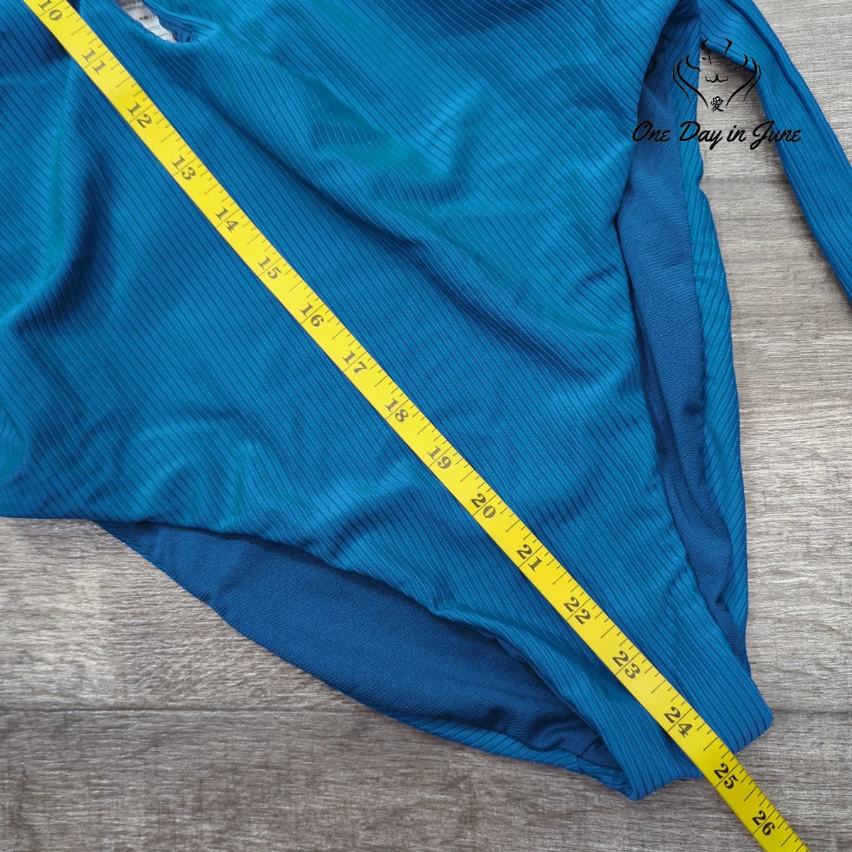 Bar III Like It Or Knot Ribbed One Piece Swimsuit Marine Blue NWT $88 Size M