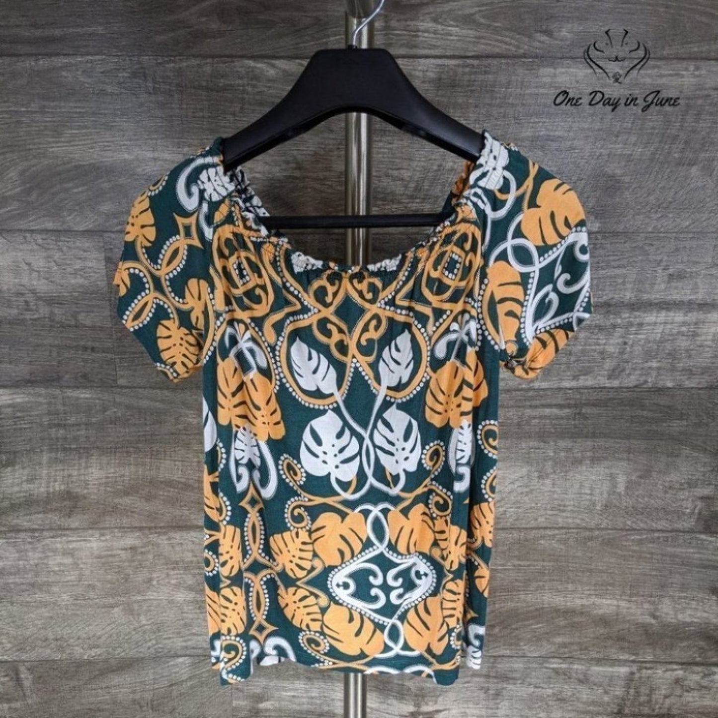 H&M Short Sleeve Top Size XS