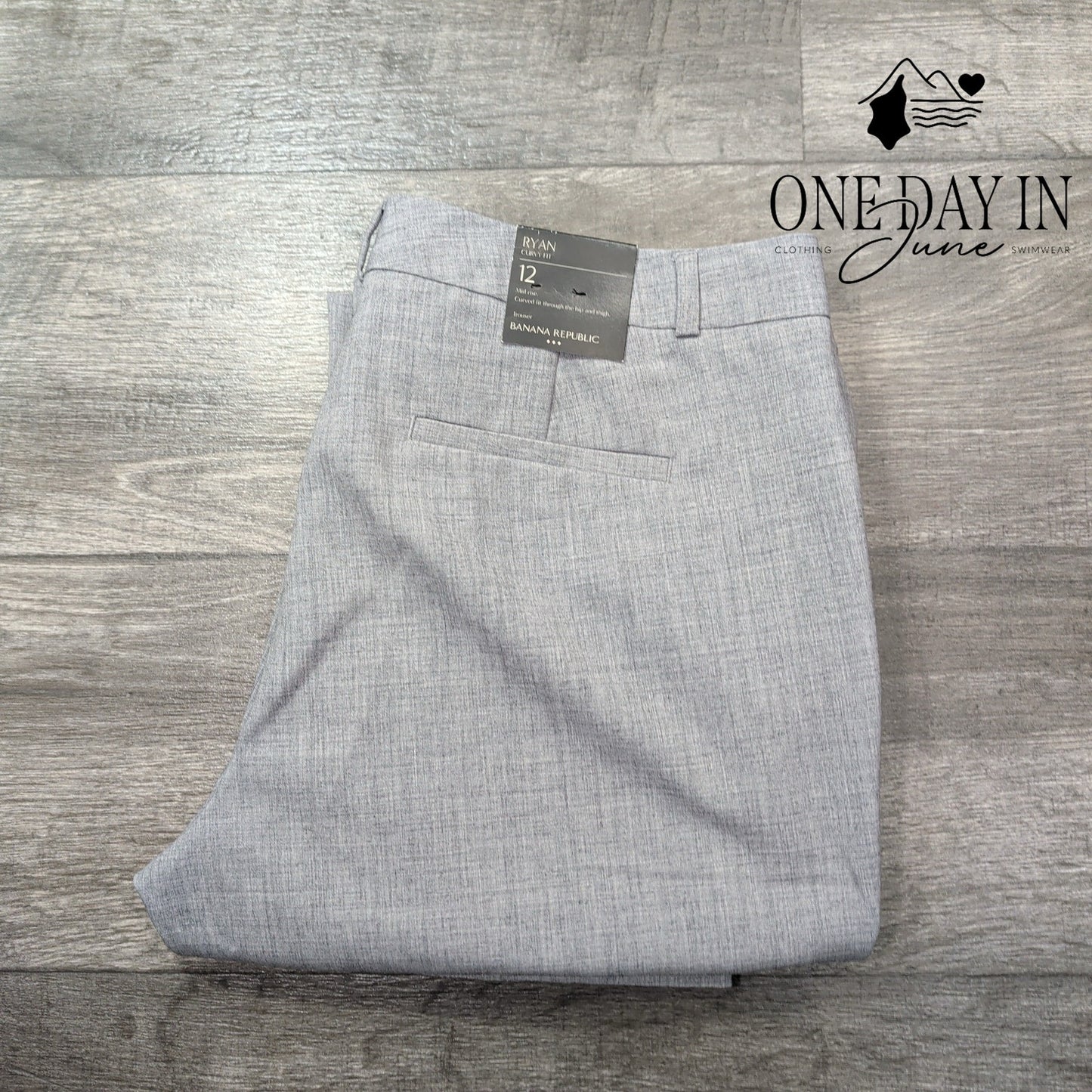Banana Republic Ryan Curvy Fit Pants Gray Mid Rise Trouser NWT Size 12