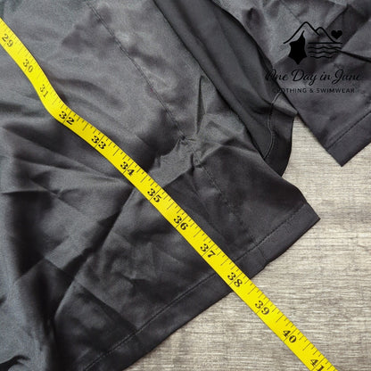 2inrobes Short Silky Robe Size XL