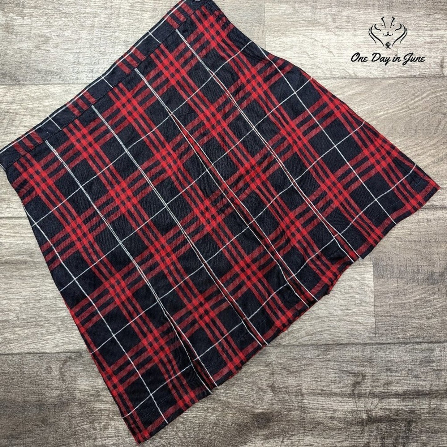 Land's End Pleated Skirt Size 16