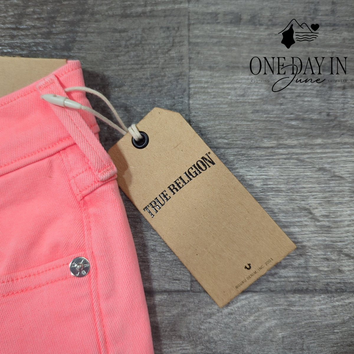 True Religion Cora Crop Straight Jeans Desert Sun Pink NWT $158 Size 23 (00)