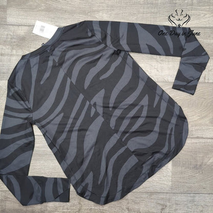 The Limited Athleisure Zebra Long Sleeve Tee Black Gray NWT Size S