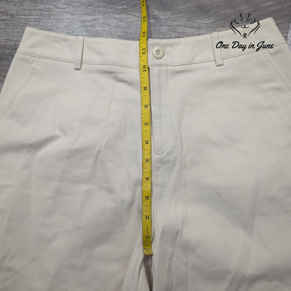 Croft & Barrow Flat Front Shorts Size 8