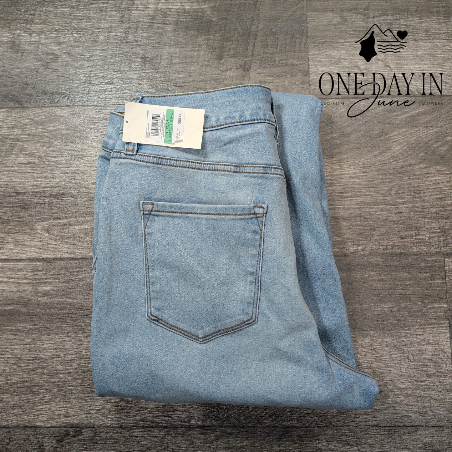 Anne Klein High Rise Wide Leg Jeans Size 8