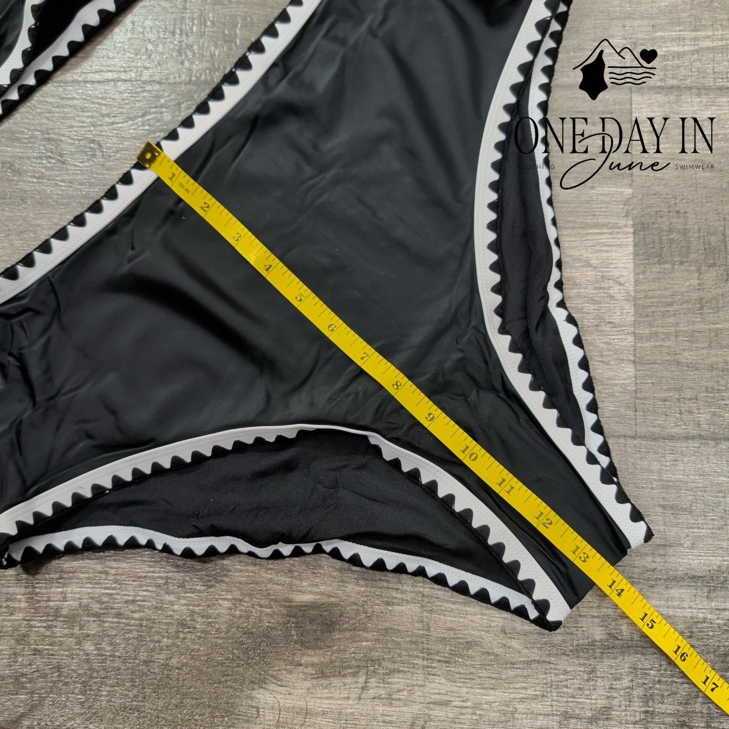 Charmo Crop Bikini Swimsuit Size XL