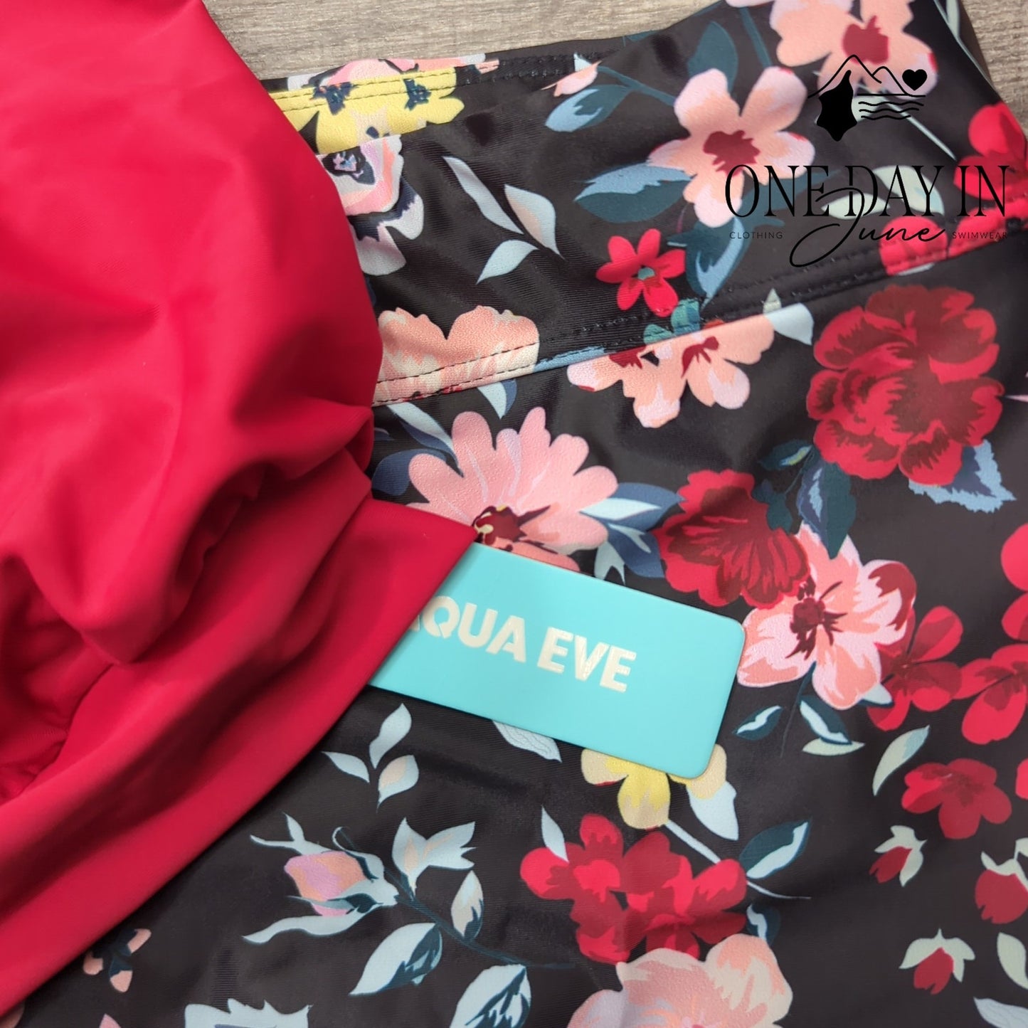 Aqua Eve Blouson Boyshort Tankini Swimsuit Size L