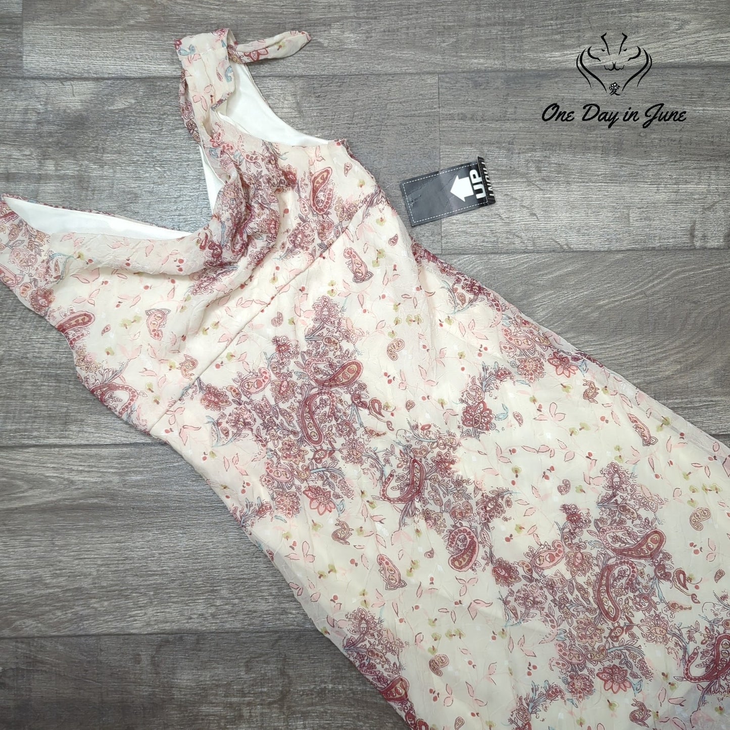 Up Front Sleeveless Floral Dress Size 13