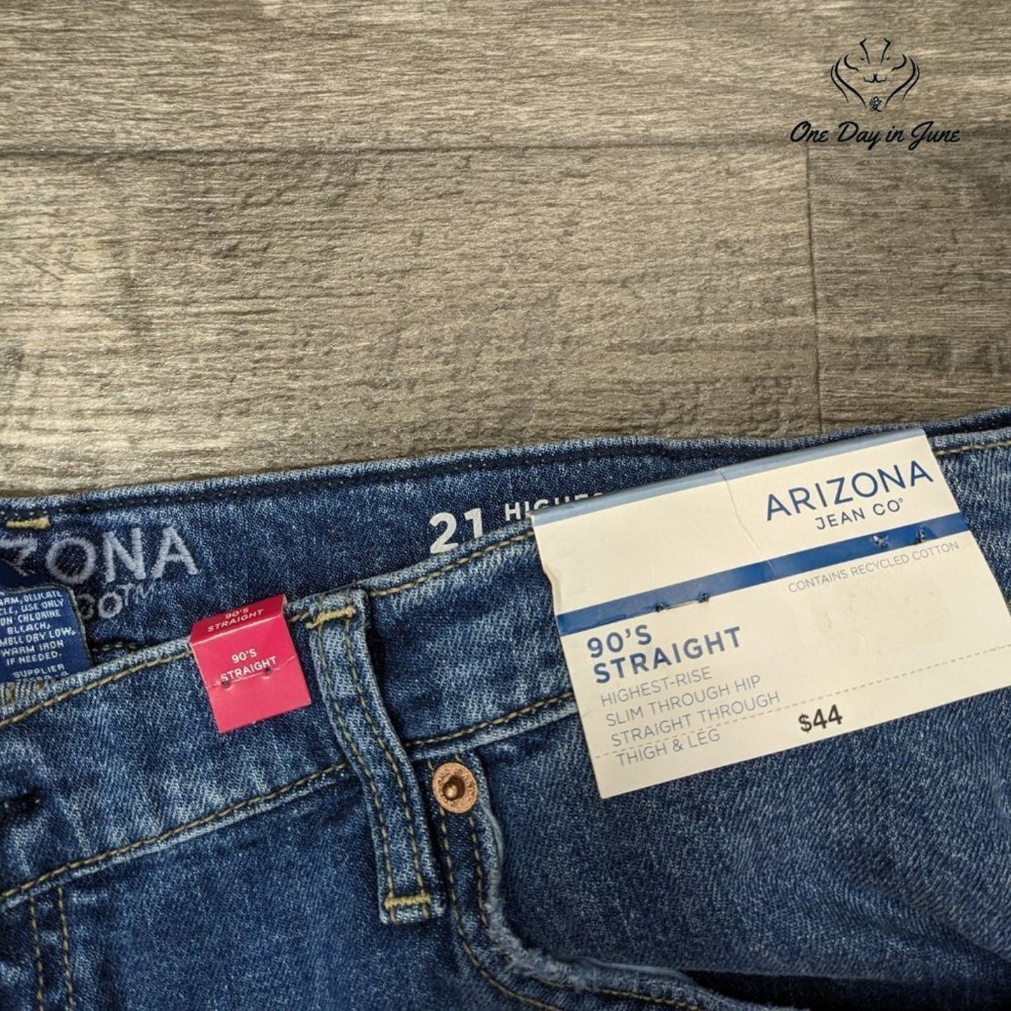 Arizona Jean Co. Juniors Highest Rise 90's Straight Jeans Size 21