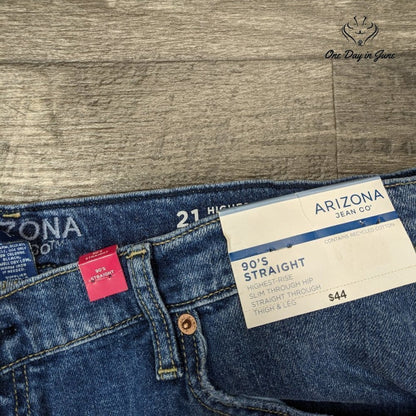 Arizona Jean Co. Juniors Highest Rise 90's Straight Jeans Size 21