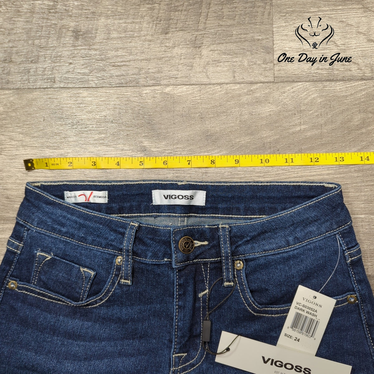 Vigoss Marley Bermuda Denim Shorts Dark Wash Cuffed NWT Size 24 (0)