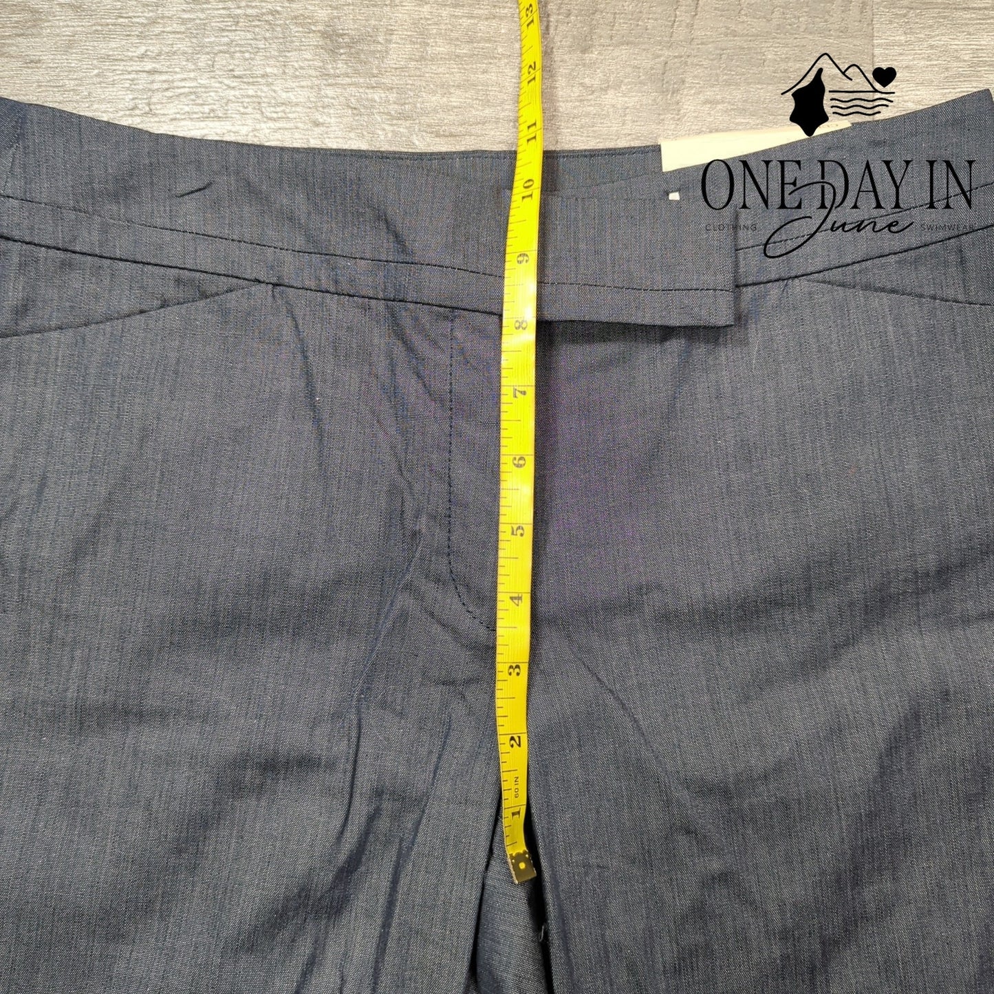 Ann Taylor Curvy Cropped Leg Pants Size 6