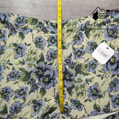 Altar'd State Floral Lined Shorts Size L