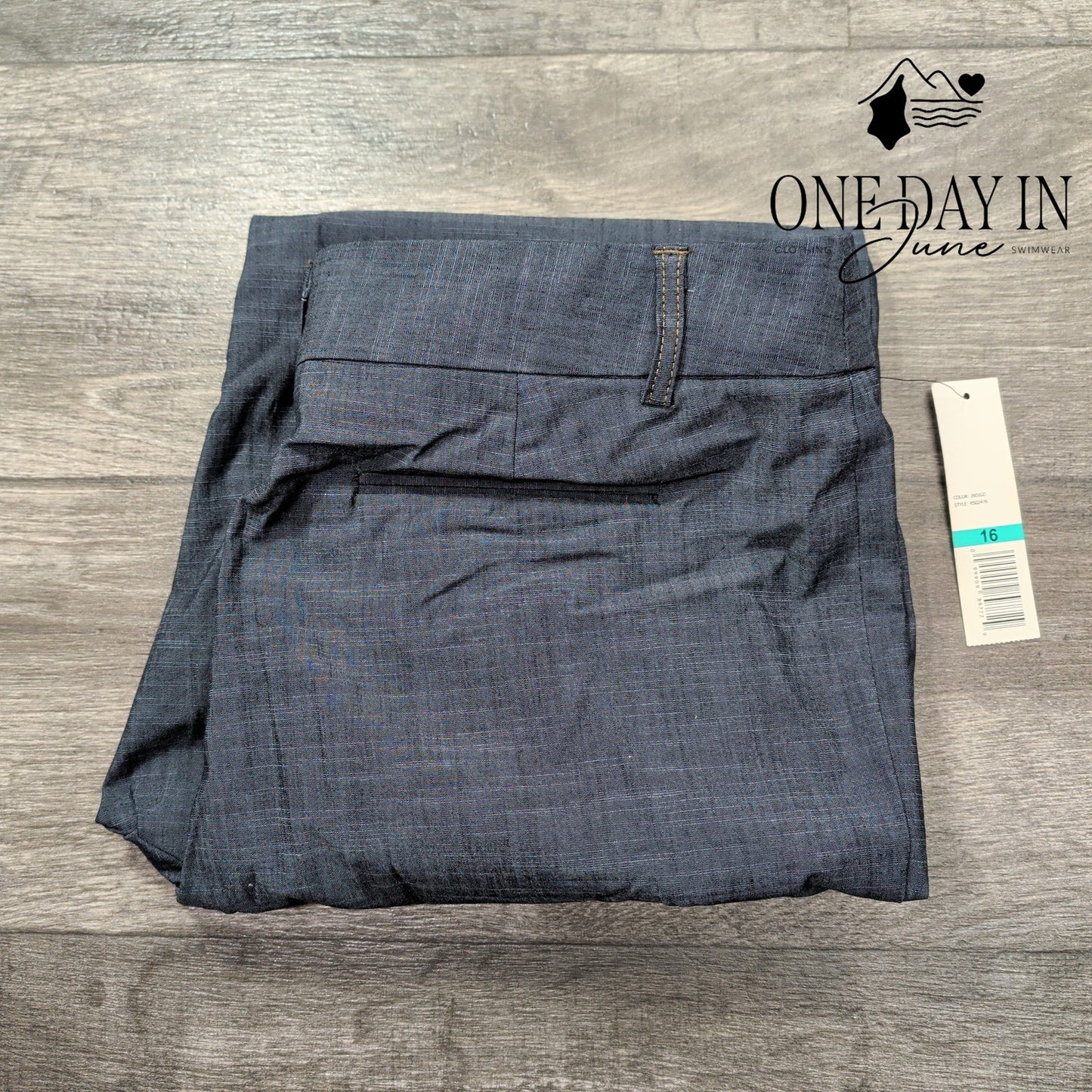 Rafaella Capri Pants Size 16