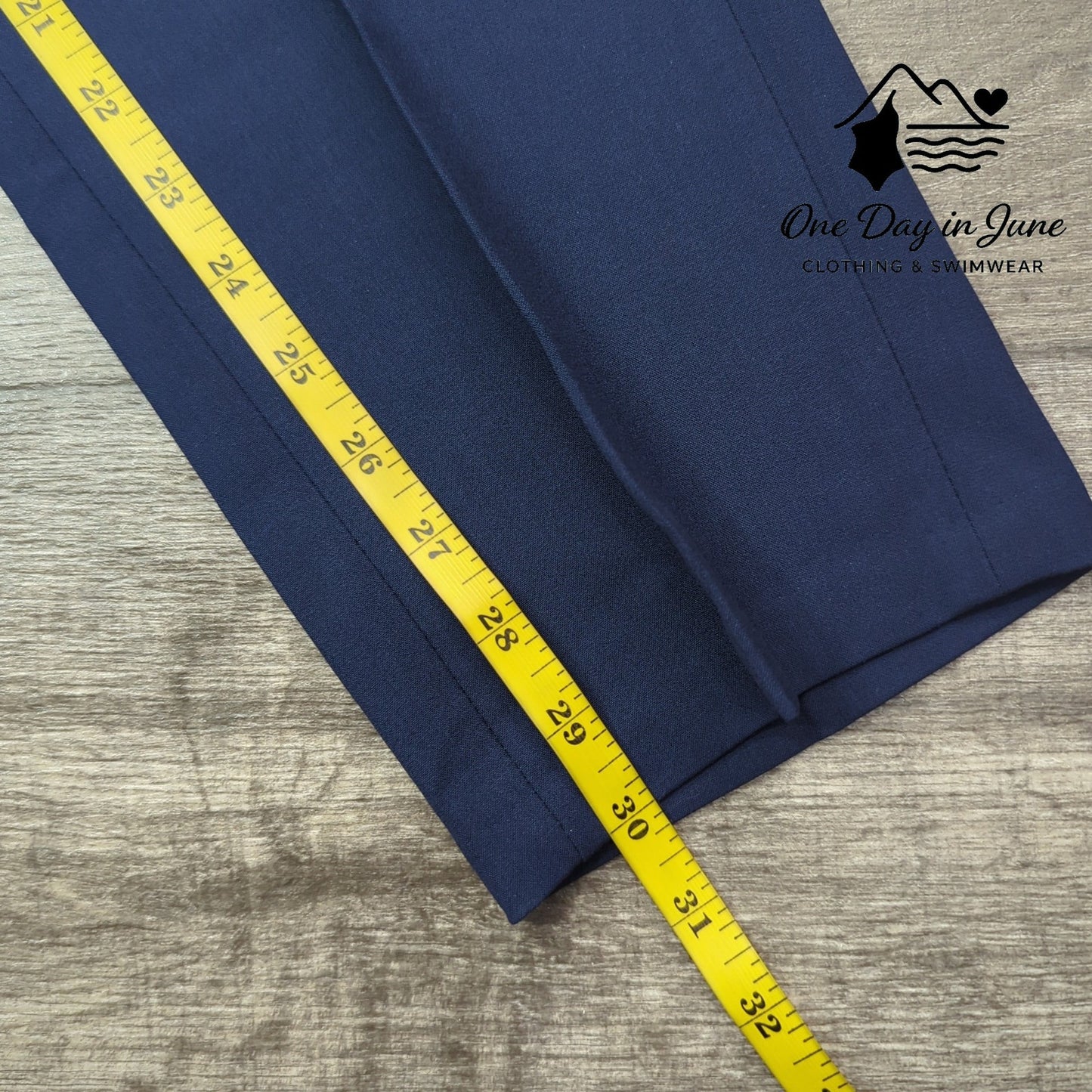 Haggar Slim Fit Tapered Leg Pants Size 33X30