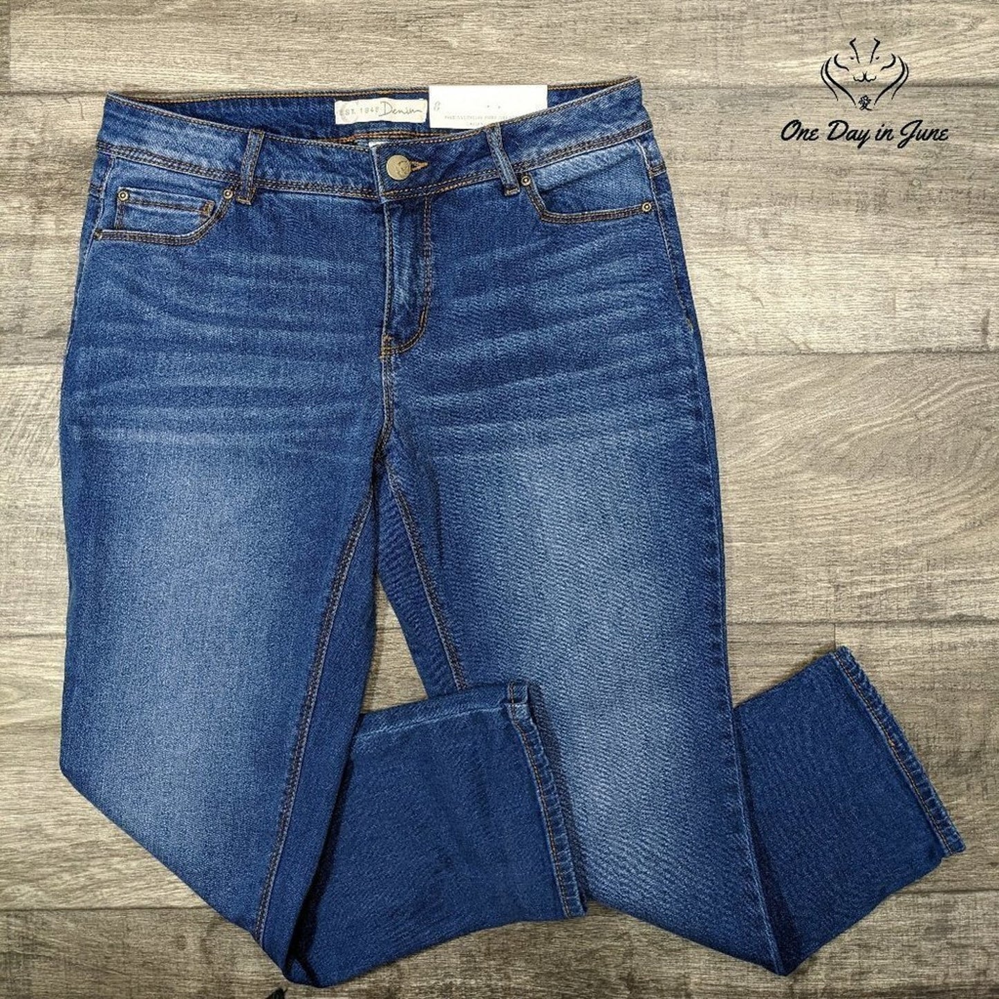 Cato Est 1969 Skinny Crop Jeans Size 8